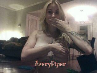 Avery_Piper