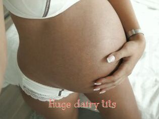 Huge_dairy_tits