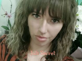 Juli_Secret