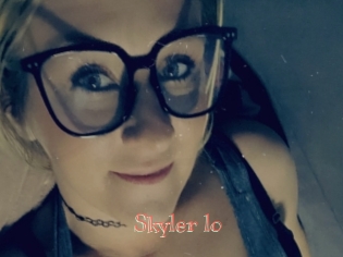 Skyler_lo